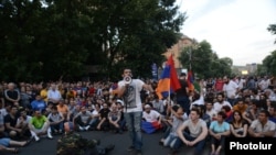 Armenia -- Protesters block Marshal Bagramian Avenue, Yerevan, 22Jun2015