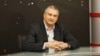 Сергей Аксенов во время эфира программы «От первого лица» на телеканале «Первый крымский». 13 июля 2015 года