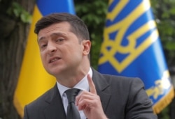 Zelenskiy said that "we must talk" with Russia, no matter the format.
