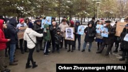 Санкционированный митинг в Нур-Султане за политические реформы и переход к парламентской форме правления в Казахстане. 9 ноября 2019 года.