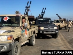 Бойцы Правительства национального единства в Триполи, сражающиеся с армией Хафтара. 8 апреля 2019 года