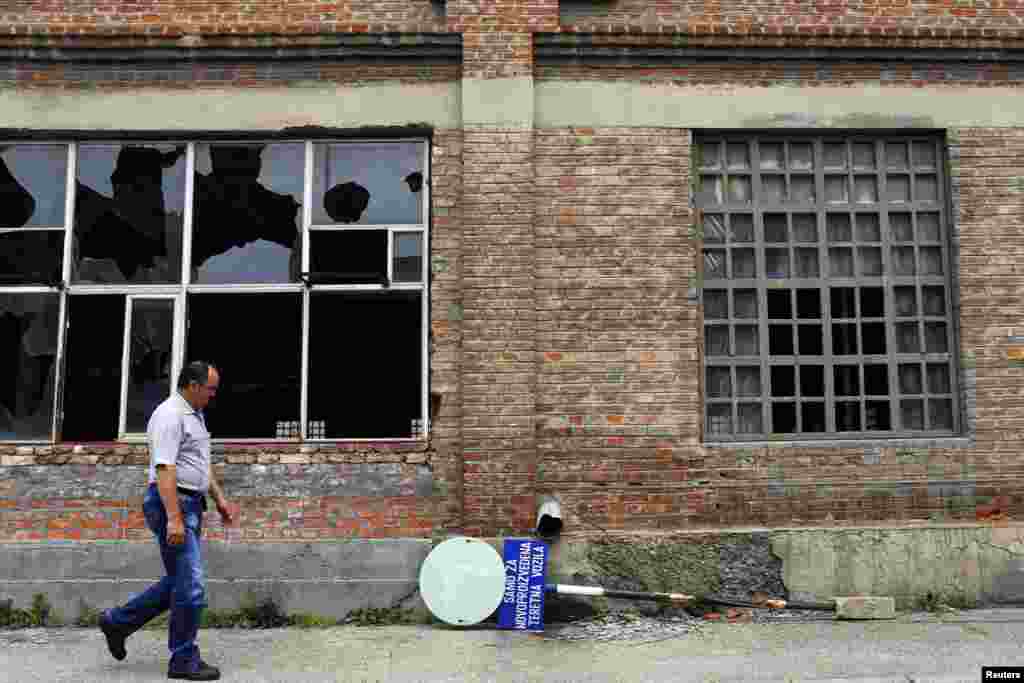 An abandoned production hall at the Zastava Arms factory. Founded in 1853, the factory was damaged during World War II and again during NATO air raids in 1999 but was largely rebuilt in the past decade with government help.