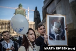 Демонстрация противников Милоша Земана в Праге. Май 2017 года