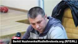 Поліцейський Василь Мельников, підозрюваний у перевищенні влади або службових повноважень, що супроводжувалося насильством