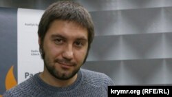 Антон Наумлюк
