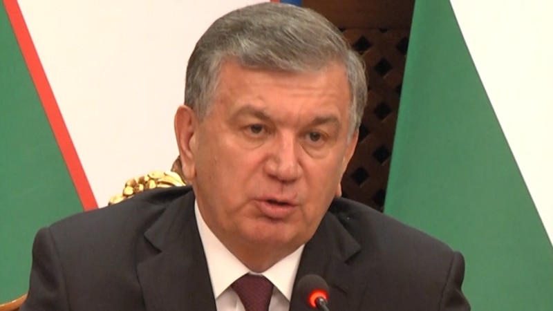 Узбекистанскиот претседател им нареди на министрите да живеат во село  
