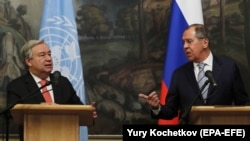 Генеральный секретарь ООН Антониу Гутерриш (слева) во время пресс-конференции в Москве с министром иностранных дел России Сергеем Лавровым, 21 июня 2018 года