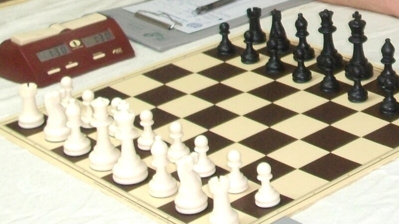 په هند کې د شطرنج لوبې پيل شوې