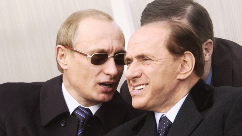 Бывший соратник Берлускони: Путин на охоте вырезал сердце у косули