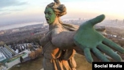 A fake image depicting Volgograd's towering Motherland statue doused in green has some seeing red.