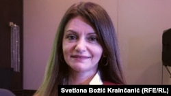 Tamara Bošković, načelnica Odeljenja za veterinarsko javno zdravlje Uprave za veterinu Srbije, koja je i sama bila sa ruskim inspektorima na terenu, o nepoštovanju sanitarne i higijenske procedure koju su prekršili radnici kaže da je reč o izolovanim slučajevima