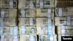 Iran-Tehran-Iranian money-Rial-note
