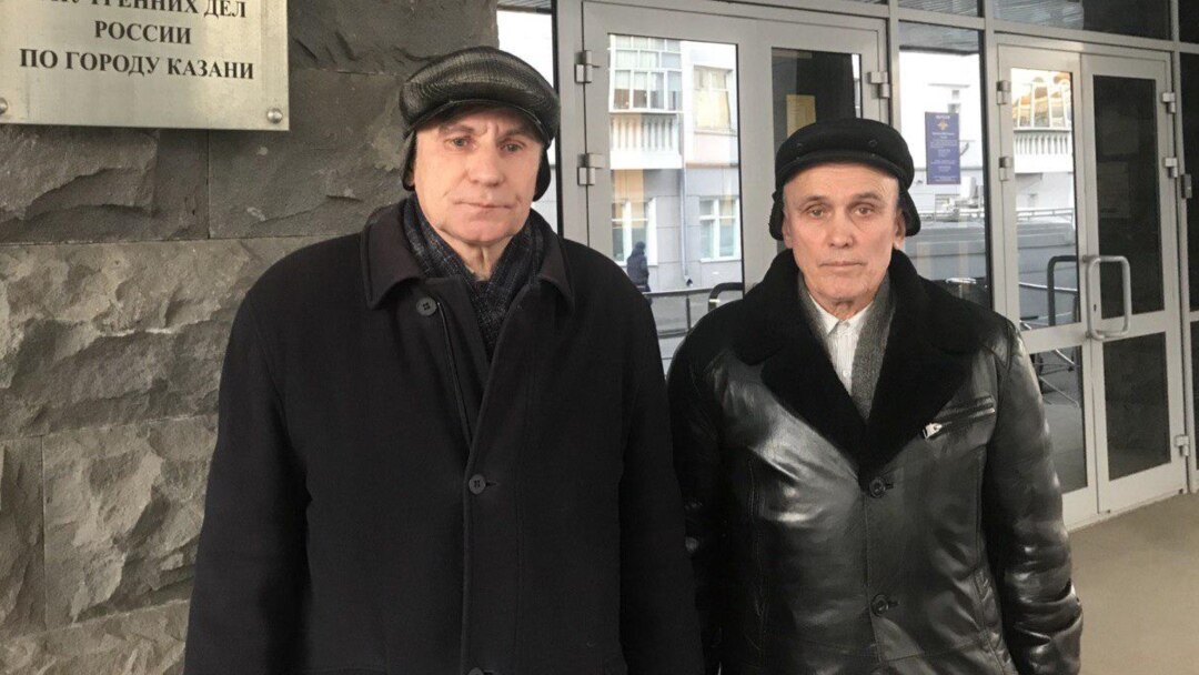 Русия саклану министрлыгы вәкиле белән очрашуда катнашкан Фәрит Зәкиев һәм Кәшиф Гатин