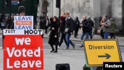 Un protest pro-Brexit care a avut loc recent la Londra 