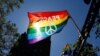 Суд потребовал заблокировать самый популярный ЛГБТ-паблик "ВКонтакте"