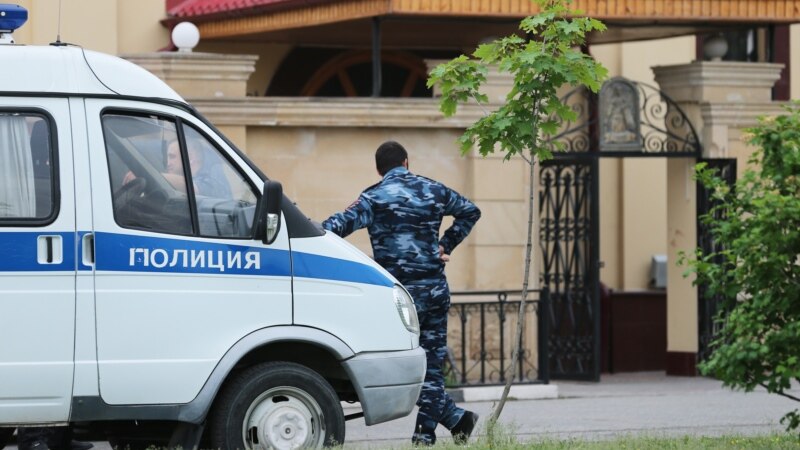 BBC: в России сотню полицейских уволили из-за поддержки Навального