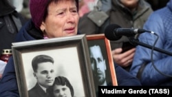 Акция памяти жертв политических репрессий "Возвращение имён" в Москве, 29 октября 2019 года 
