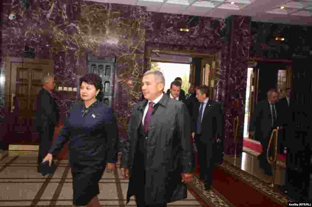 Президент РТ Рустам Минниханов и секретарь Госсовета РТ Лилия Маврина
