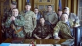 Первый лидер самопровозглашенной "ЛНР" Валерий Болотов и его соратники