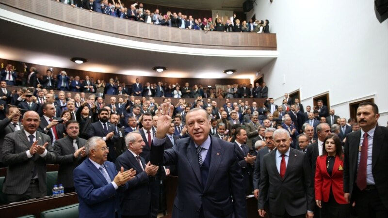 Предвремени претседателски и парламентарни избори во Турција 