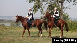 Болгар сугышчылары. Бөек Болгар фестиваленнән күренеш (архив фотосы)