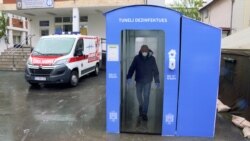 Dezinfekcijski tunel u Prištini, 22 april 2020.