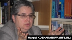 Марта Олкотт, американский историк и политолог. Алматы, март 2012 года.