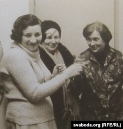 Разам зь Зінаідай Грындзінай і Аляксандрай Пасьлядовіч. 1983 г.