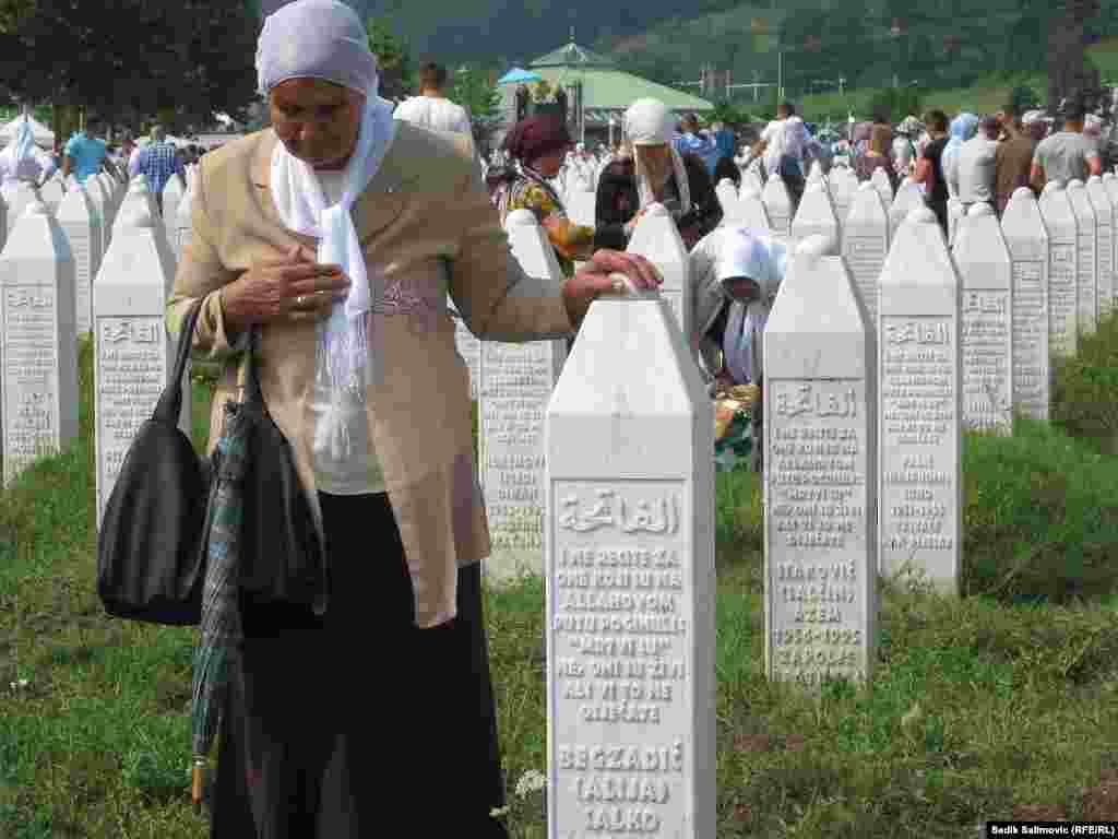 Srebrenica, 11. juli 2013. Foto: Sadik Salimović, RSE