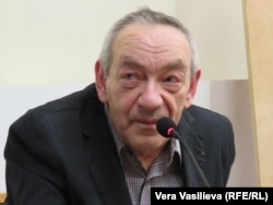 Александр Даниэль.