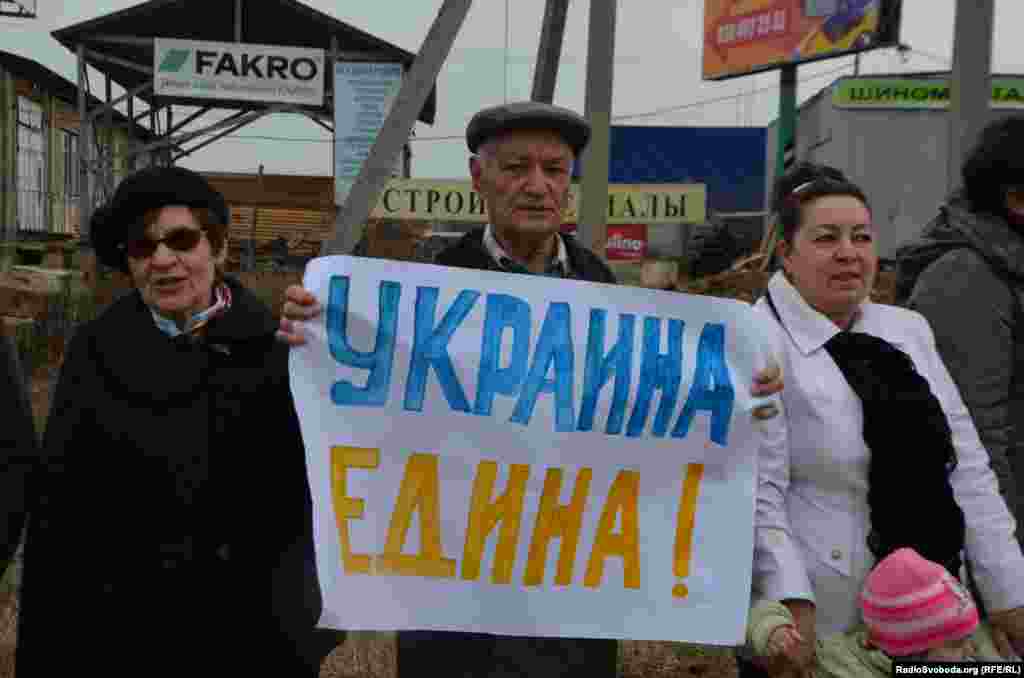 Это была одна из самых массовых акций против вторжения России в Украину в 2014 году, которые прошли в оккупированном российскими войсками Крыму. 8 марта 2014 г.&nbsp;