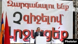 Armenia -- Ishkhan Saghatelian, a leader of the Armenian Revolutionary Federation, speaks at a rally in Yerevan, May 23, 2019.