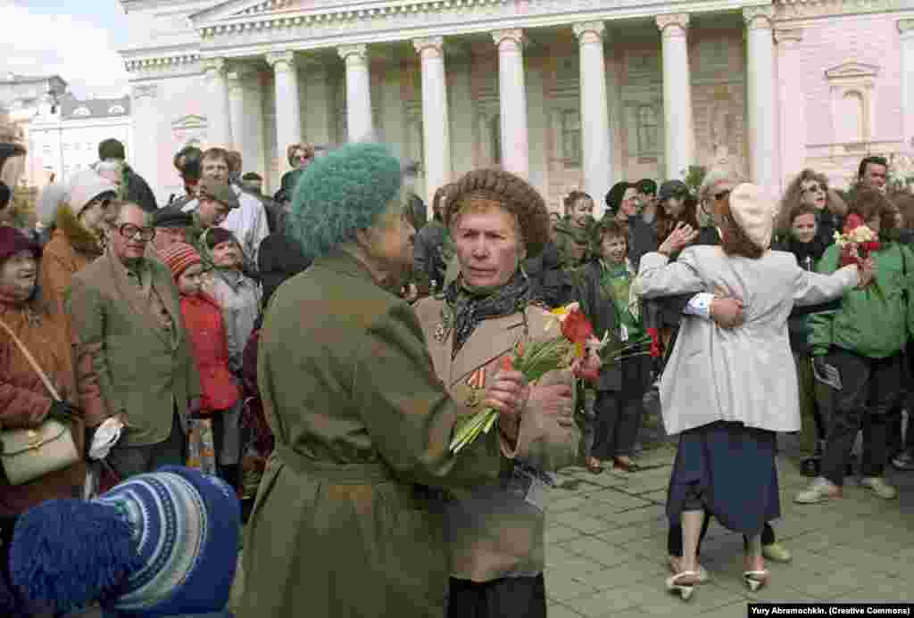 The waltz of war veterans during a reunion on Theater Square in 1999. Abramochkin wrote that success of a photojournalist depended on &quot;a sense of the moment.... One has to be able to foresee what is about to happen.&quot; &nbsp;