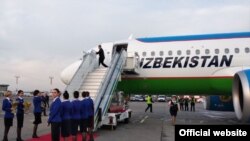 Ҳавопаймои ширкати "Uzbekistan Airways".