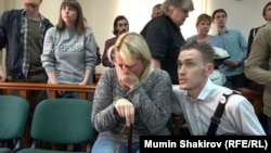 Юлия Павликова, мать арестованной по делу «Нового величия» Анны Павликовой, в Мосгорсуде