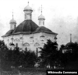 Церква гетьмана Івана Скоропадського у Стародубі на початку ХХ століття. Ілюстрація з поштової картки
