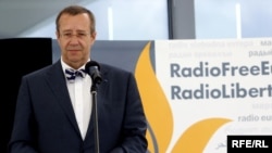 Estonian President Toomas Hendrik Ilves speaks at the opening ceremony for RFE/RL's new broadcast center in Prague.