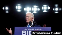 U.S. Democratic presidential candidate Joe Biden Biden also says he does not plan to slash the U.S. defense budget in the face of potential threats from countries such as Russia and China. (file photo)
