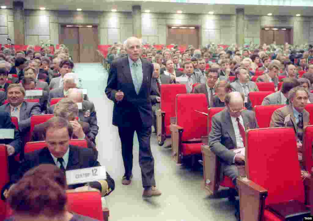 1989 год. На зьезьдзе дэпутатаў Вярхоўнага Савету СССР. 