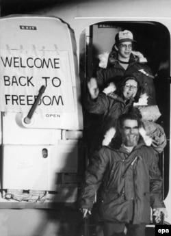 Бывшие американские заложники на авиабазе в Германии. 21 января 1981 года