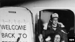 US hostages arrive at Rhein-Main US Air Force base in Frankfurt, after their release from Iran, on Ronald Reagan's inauguration day, January 21, 1981