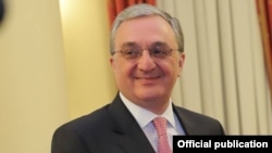 Министр иностранных дел Армении Зограб Мнацаканян (архив) 
