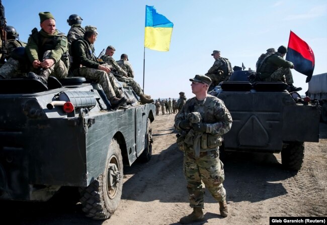 Під час українсько-американських командно-штабних навчань Rapid Trident-2019 («Стрімкий тризуб») на Яворівському полігоні. Львівщина, 24 вересня 2019 року