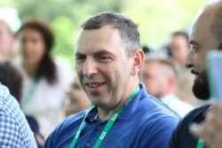 Сергій Шефір під час з'їзду партії «Слуга народу» в Києві, 9 червня 2019 року