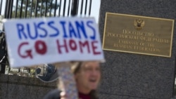 Американские вопросы: Видят ли в США угрозу российского тоталитаризма?