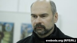 Нязьменны мастак і дызайнэр календароў ад ТБМ Ігар Марачкін.