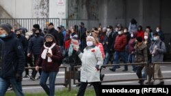 Марш у Курапаты, калі затрымалі Яна Салановіча, 1 лістапада 2020. 