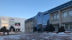 Здание Актюбинского регионального государственного университета имени Кудайбергена Жубанова. 26 декабря 2019 года.