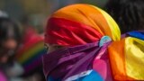 Новые преследования геев в Чечне: все, что известно