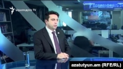 Ален Симонян в студии Азатутюн ТВ (архив)